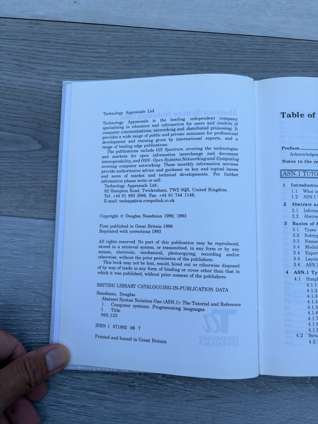 Abstract Syntax Notation One (ASN.1): The Tutorial and Reference