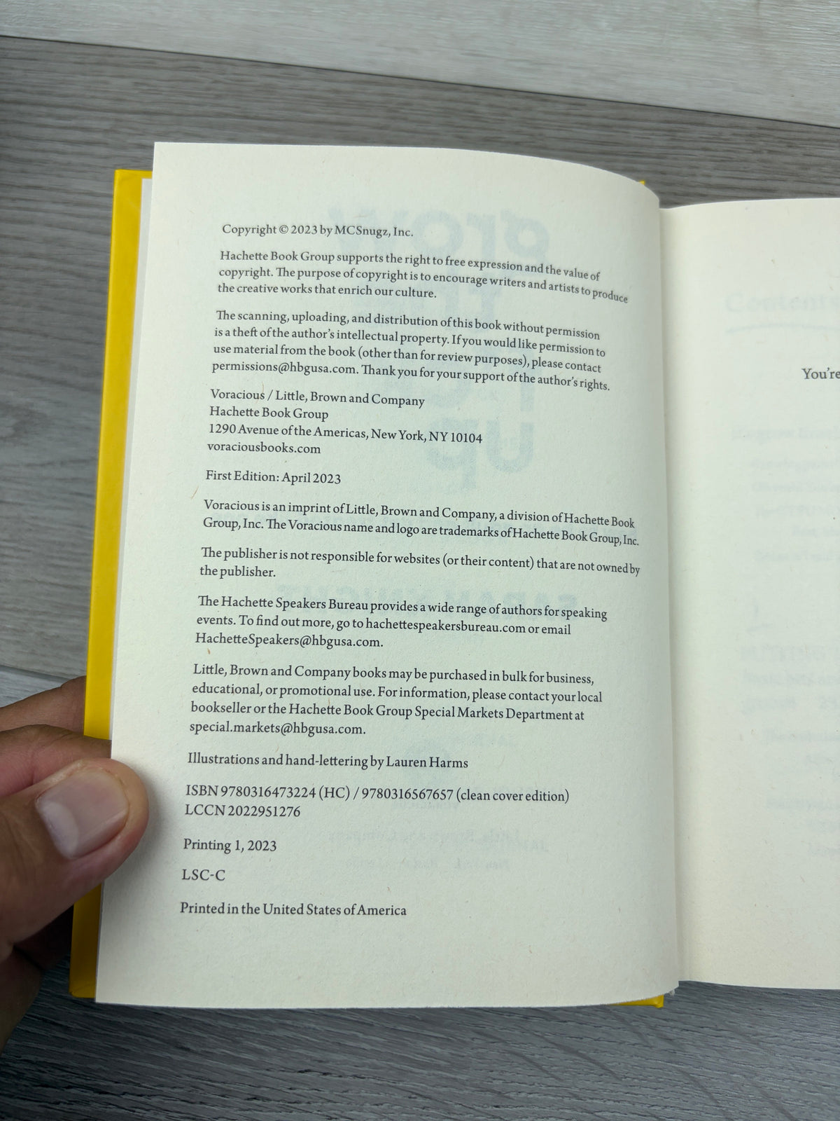 The F*cking Magic of Not Giving a F*ck Journal: How to Be an Adult and Get Treated Like One