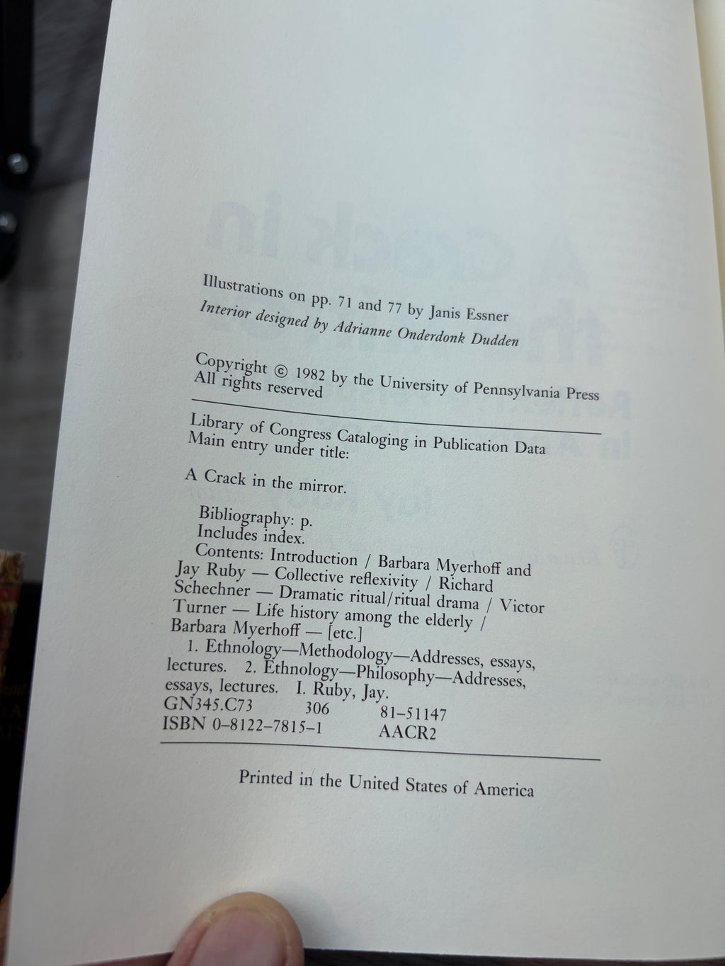 A Crack in the Mirror: Reflexive Perspectives in Anthropology
