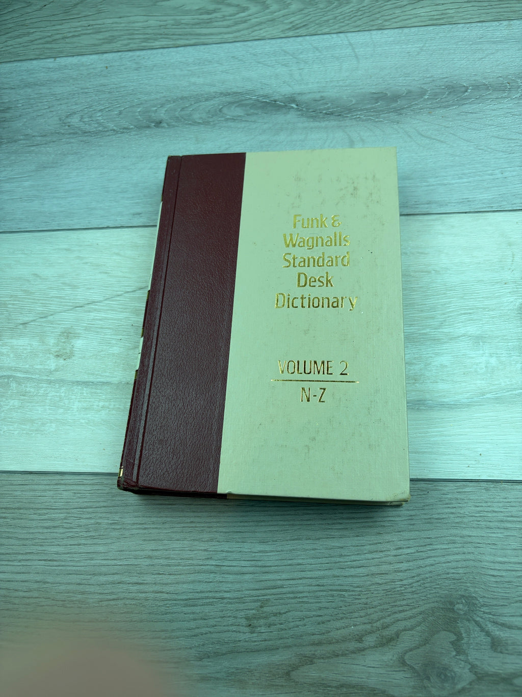 Funk & Wagnalls Standard Desk Dictionary, Volume 2: N–Z