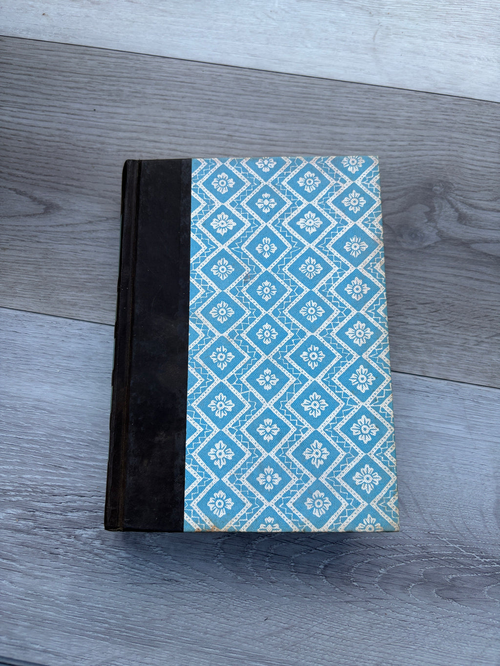 Reader's Digest Condensed Books, Volume 1