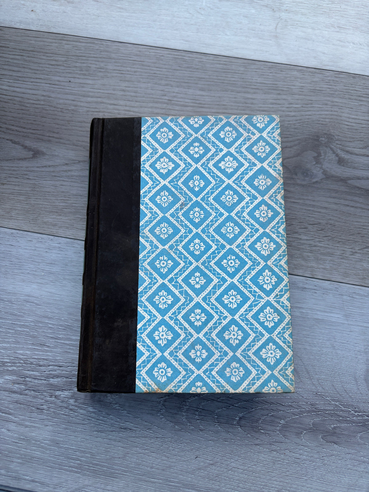 Reader's Digest Condensed Books, Volume 1