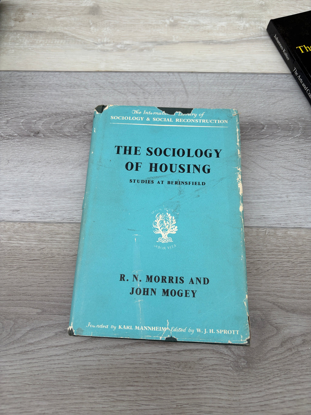 The Sociology of Housing: Studies at Berinsfield
