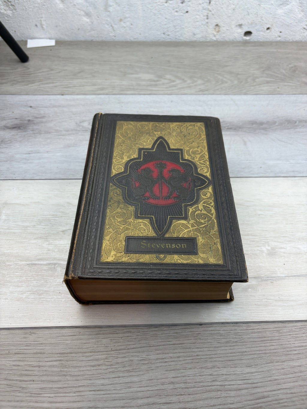 The Works of Robert Louis Stevenson in One Volume