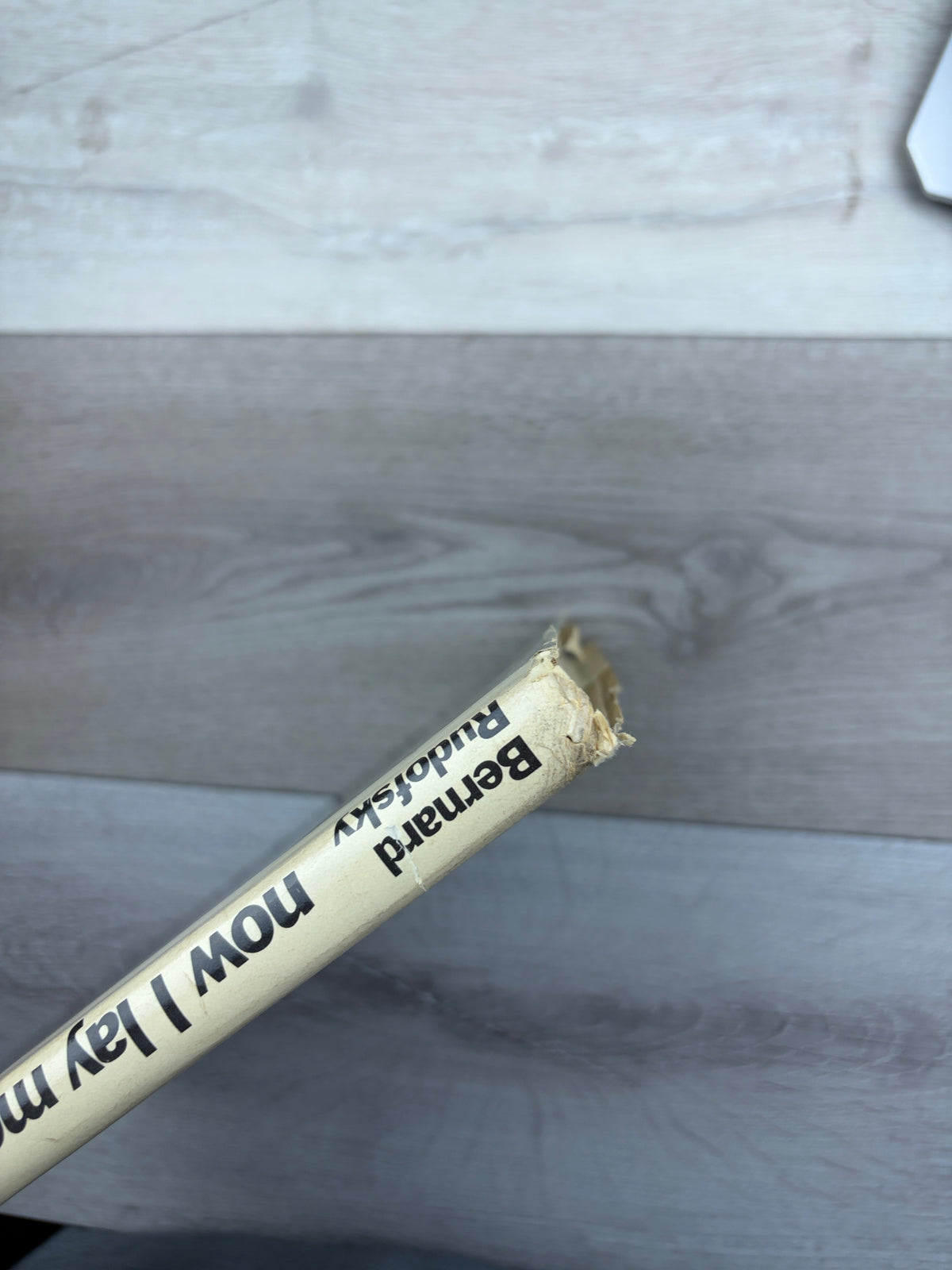 Now I Lay Me Down to Eat: Notes and Footnotes on the Lost Art of Living