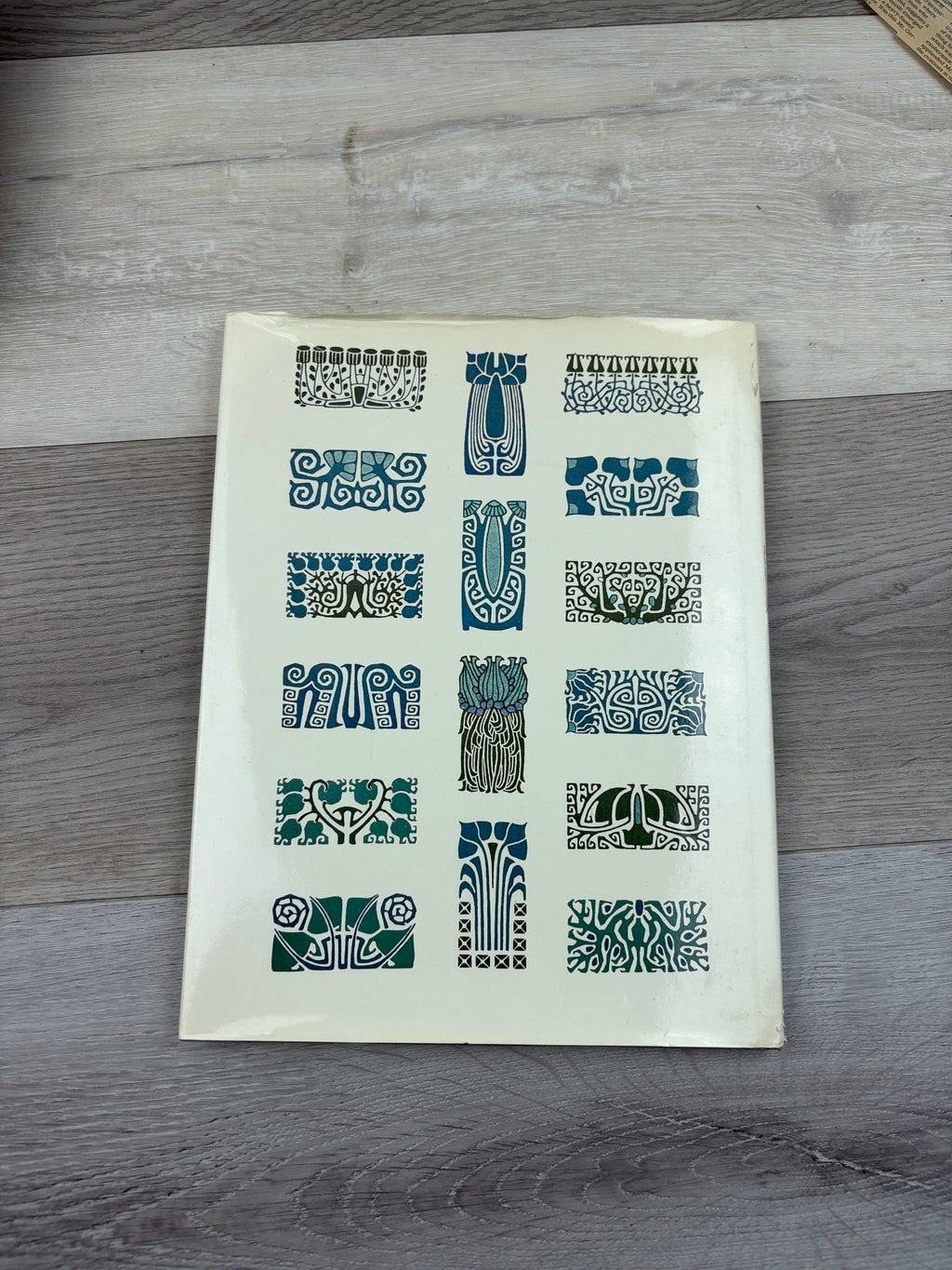 An Art Nouveau Album: Color Plates from Dekorative Vorbilder, 1898-1906