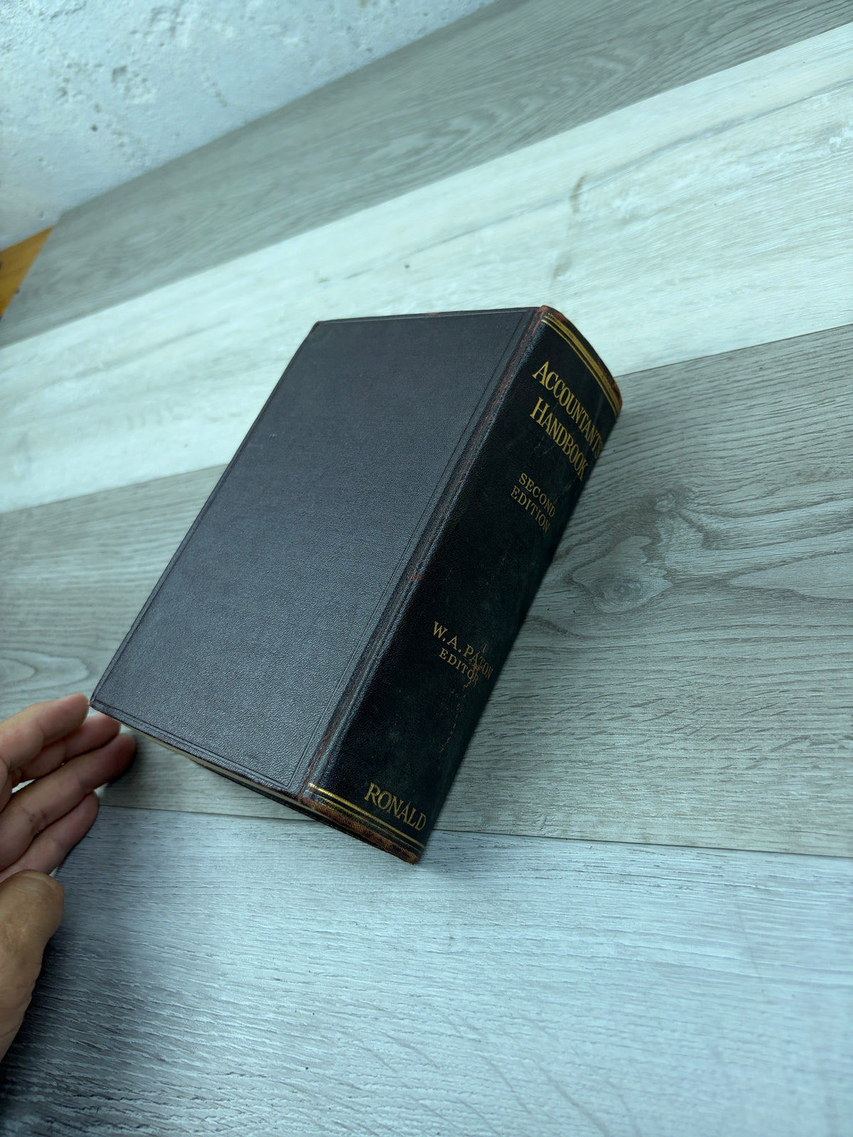 Accountants' Handbook