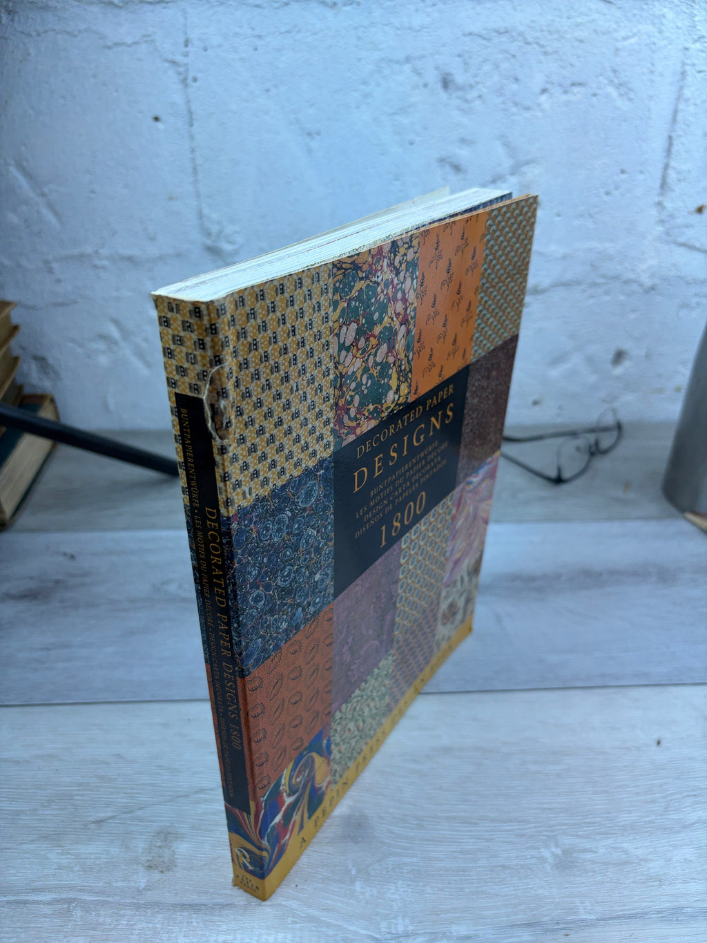 Decorated Paper Designs 1800