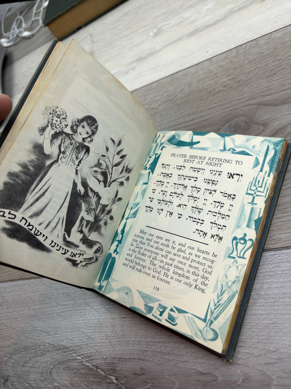 The Illustrated Prayers, Blessings and Hymns