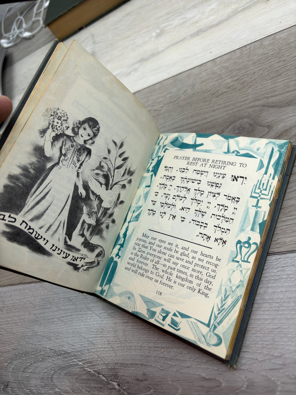 The Illustrated Prayers, Blessings and Hymns