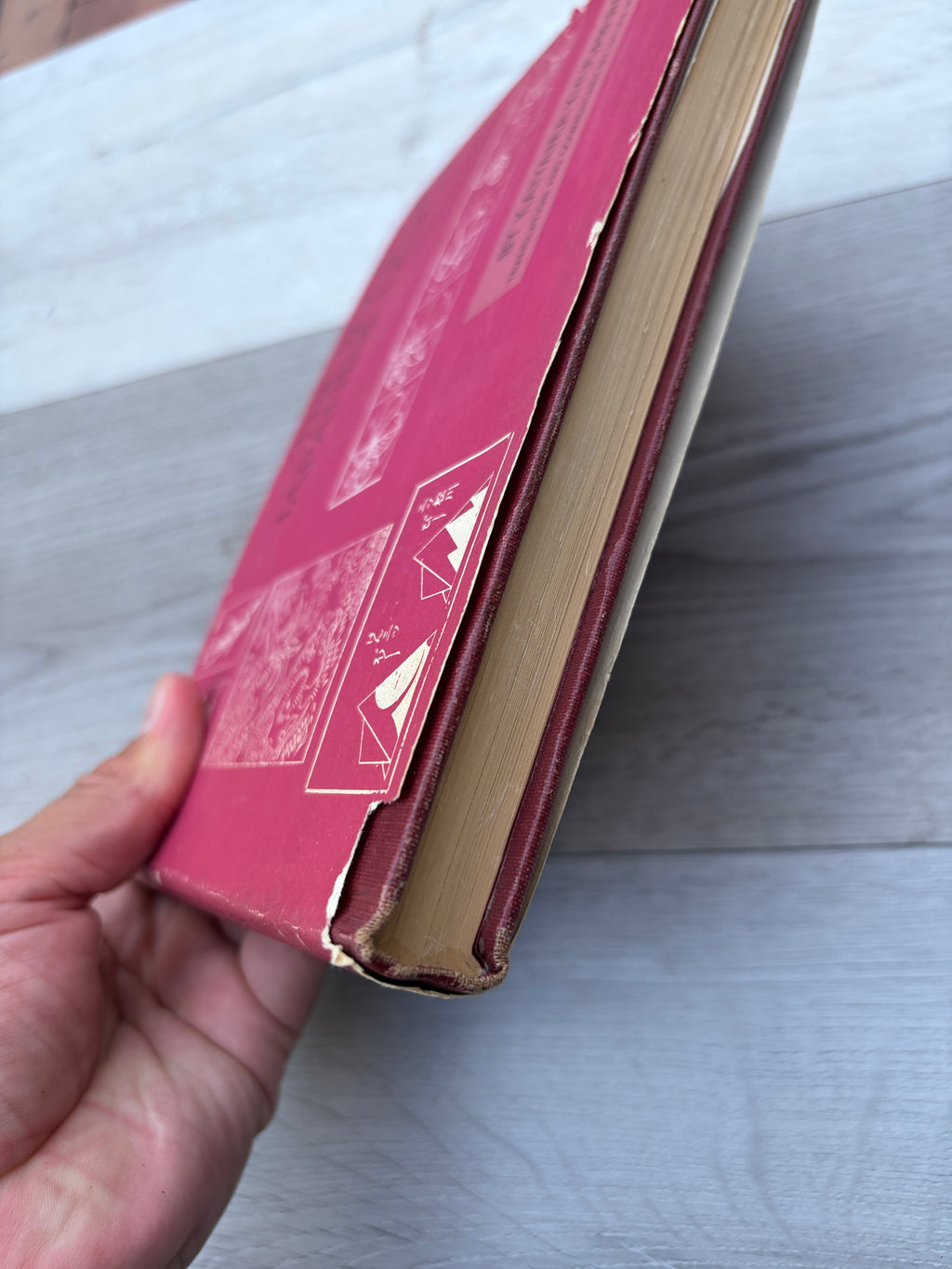 The Book of Japanese Design: Banshoku Shin Hinagata Bijutsu Oyo