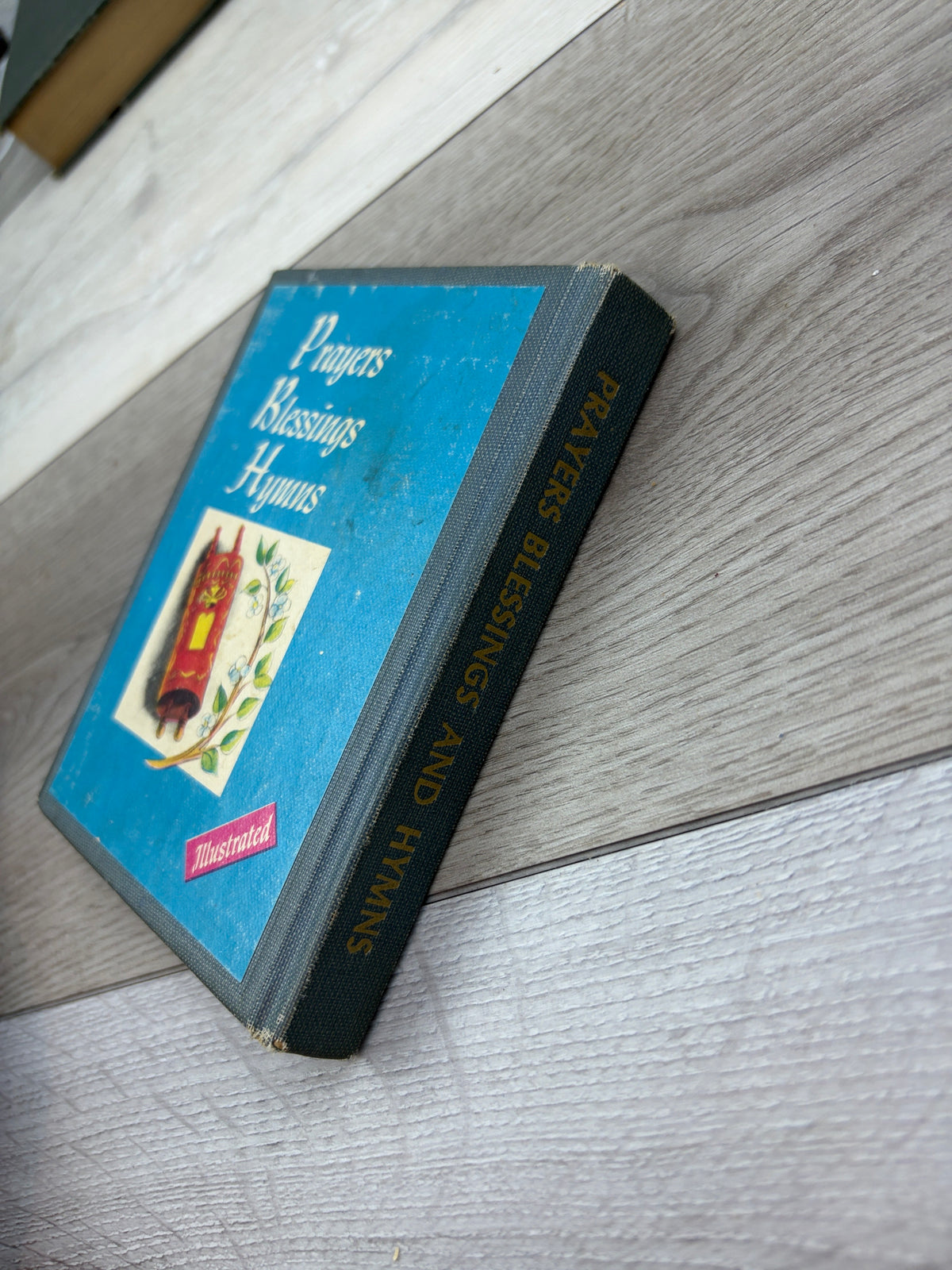 The Illustrated Prayers, Blessings and Hymns
