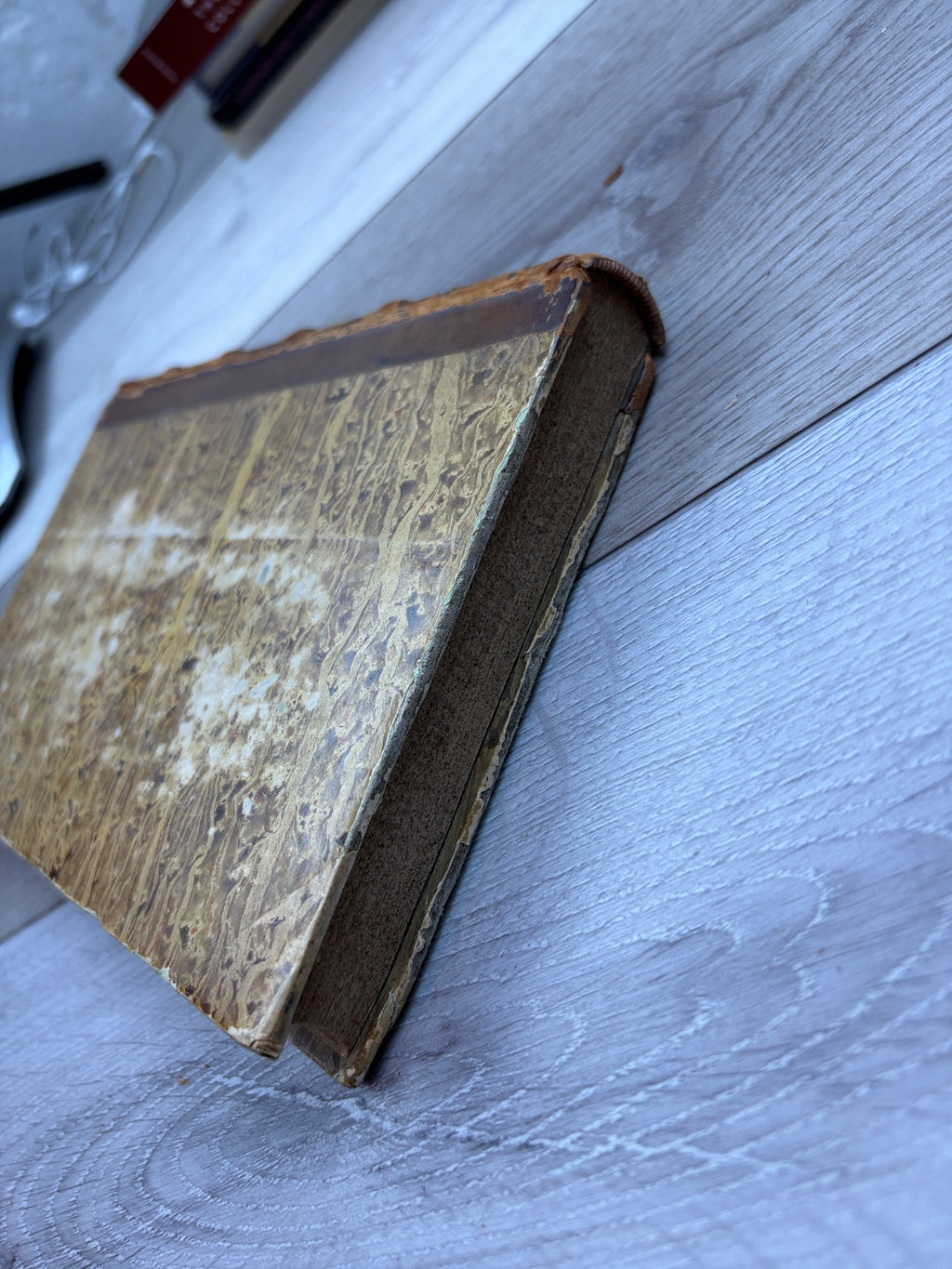 Vie des peintres flamands et hollandais, par Descamps, réunie à celle des peintres italiens et français, par d'Argenville. Tome III