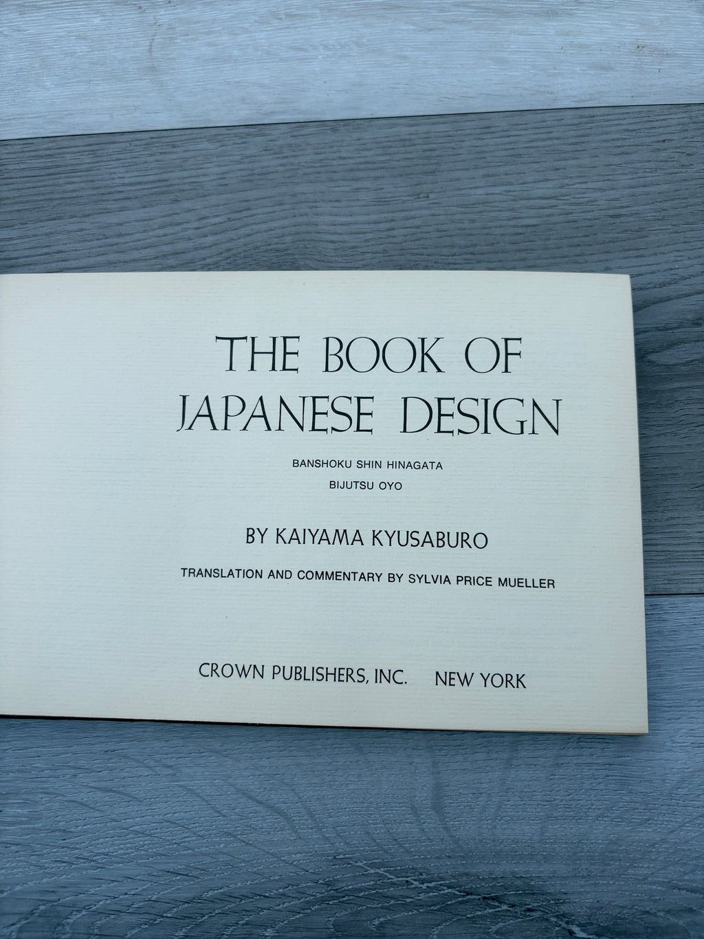 The Book of Japanese Design: Banshoku Shin Hinagata Bijutsu Oyo