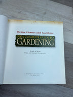 Better Homes and Gardens New Complete Guide to Gardening