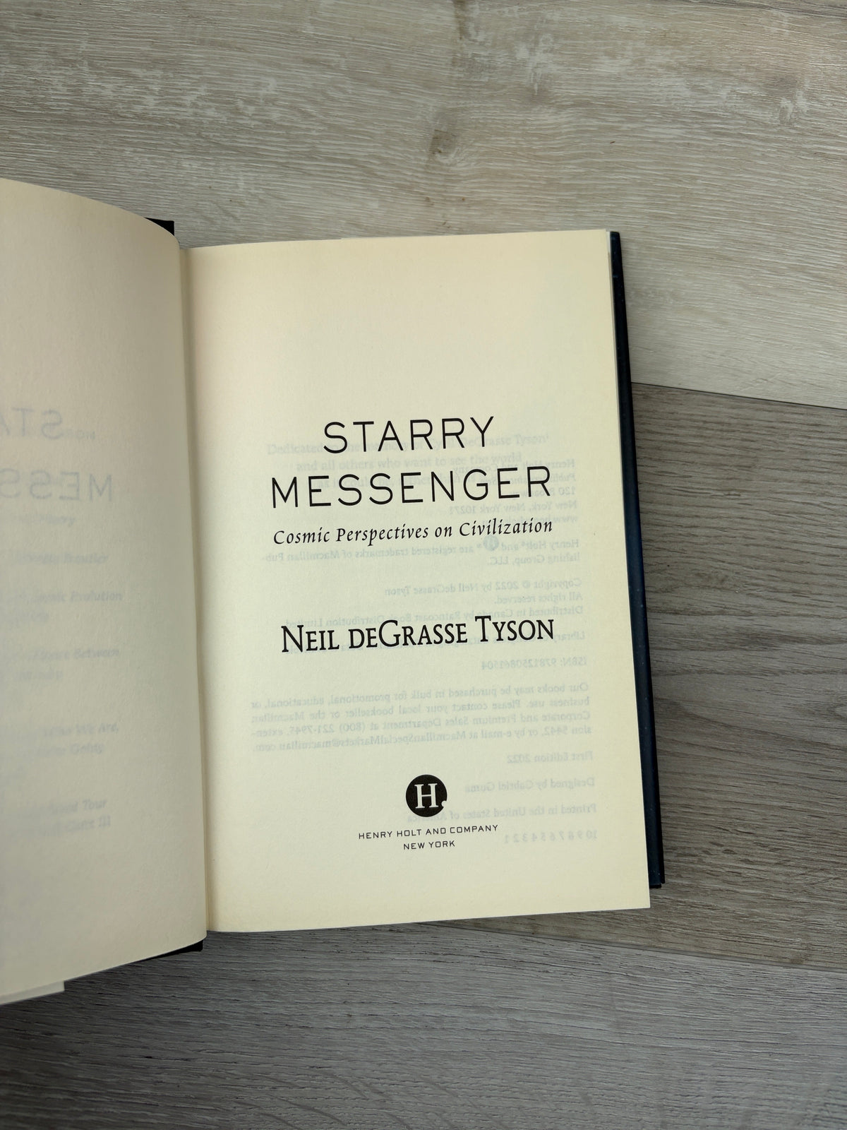 Starry Messenger