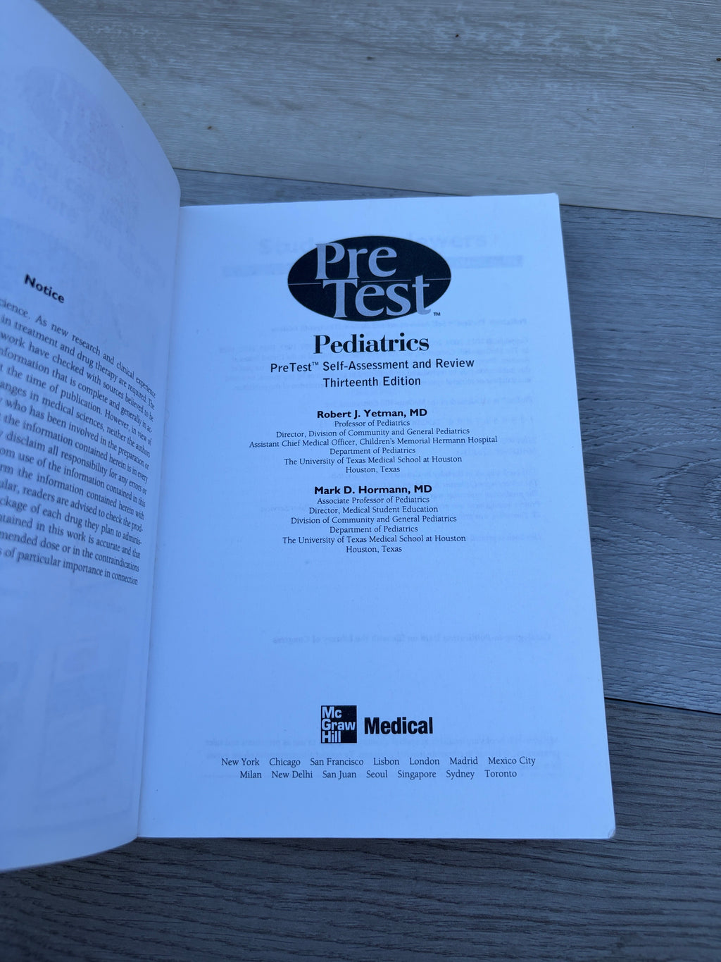 Pediatrics: PreTest™ Self-Assessment and Review