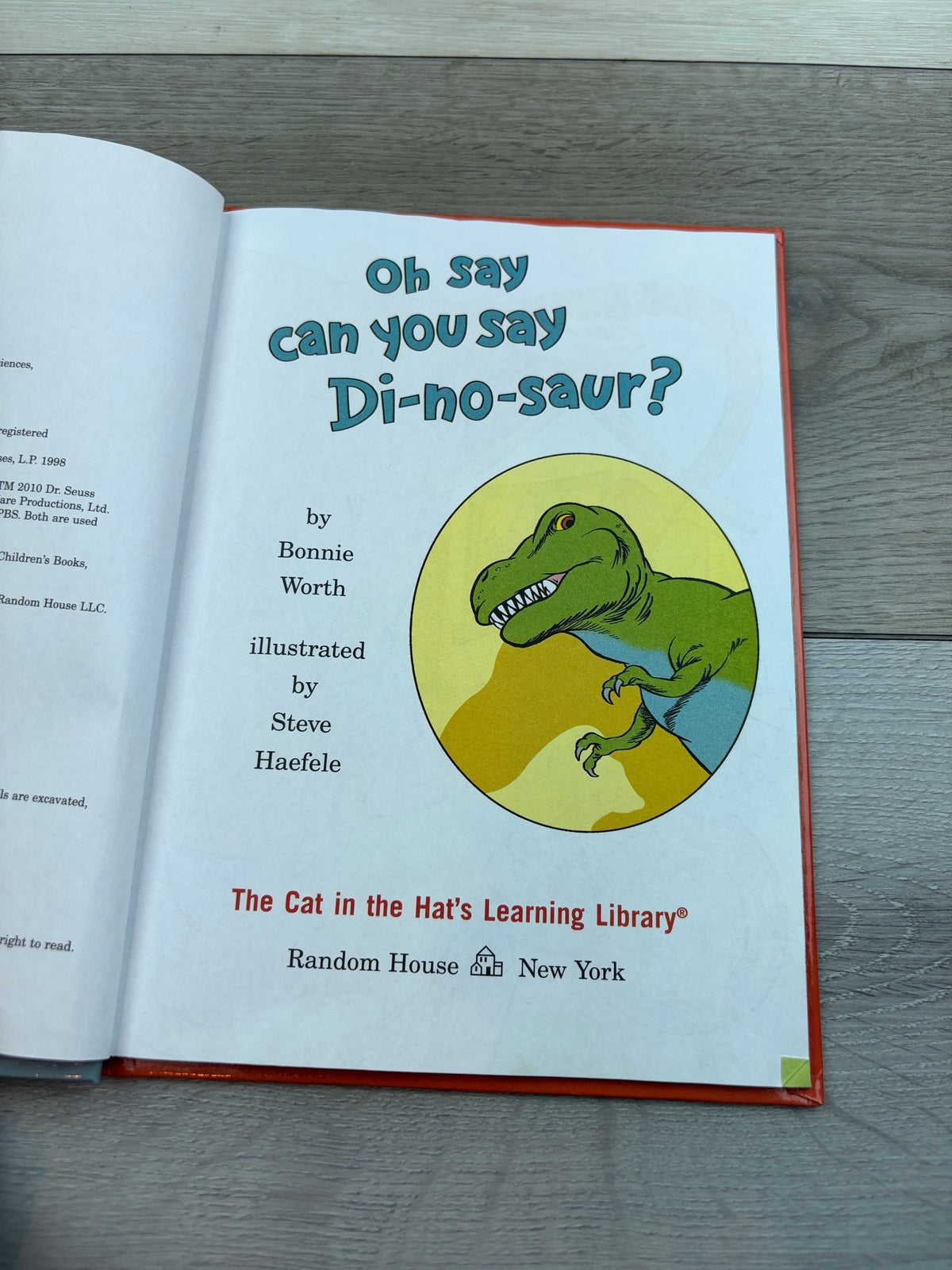 Oh Say Can You Say Di-no-saur?