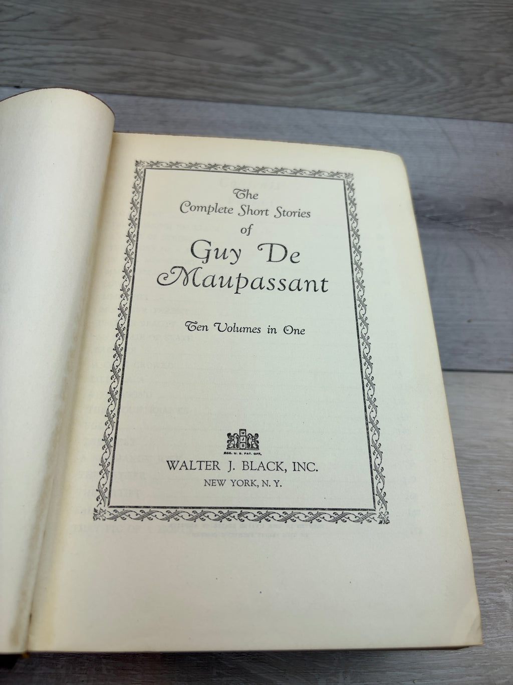 The Complete Short Stories of Guy de Maupassant